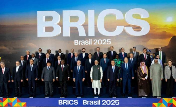 Bakan Fidan, BRICS Liderler Zirvesi’nde aile fotoğrafı çektirdi