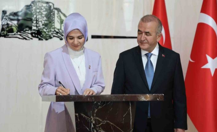 Bakan Göktaş: "Kadın ve erkek memurlara yönelik doğum sonrası yarı zamanlı çalışmayı hayata geçirdik"