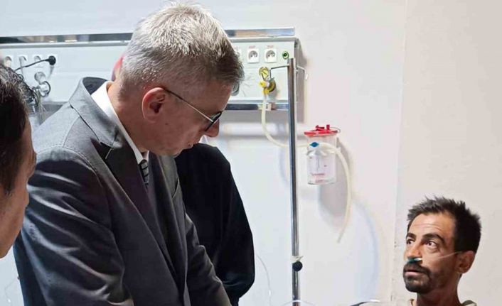 Bakan Memişoğlu’ndan Eskişehir’deki yangından yaralananlara ziyaret