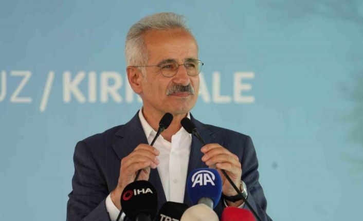 Bakan Uraloğlu: "PTT, bir dünya markası olma yolunda"