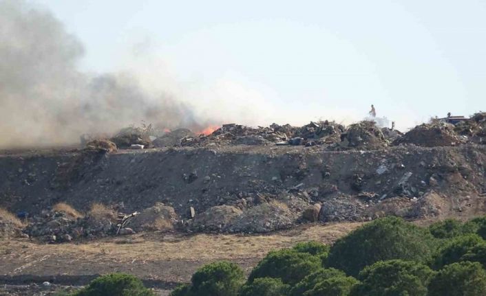 Balıkesir’de çöp depolama tesisinde yangın