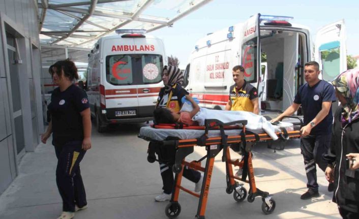 Balkondan düşen çocuk hastanelik oldu