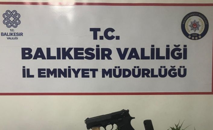 Bandırma’da geniş çaplı asayiş uygulaması, 17 aranan şahıs yakalandı