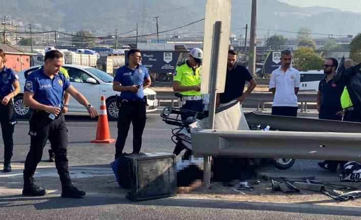 Bariyere çarpan motosikletin sürücüsü hayatını kaybetti