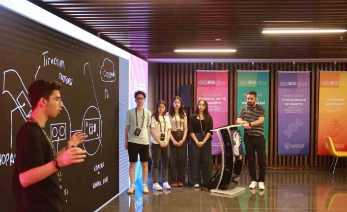 Başarılı gençler teknoloji ve akademik girişimcilik kampında buluştu