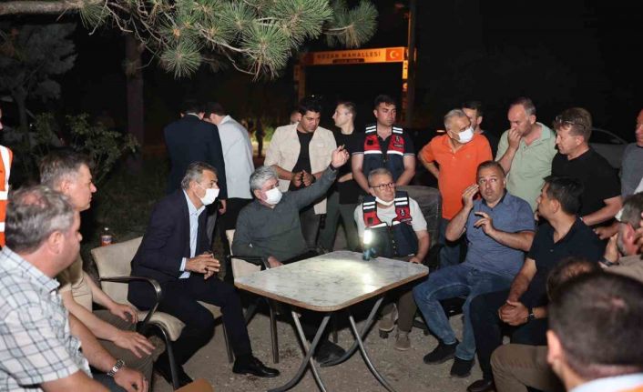 Başkan Alemdar: "Yangını en kısa süre içinde söndürmek için çalışıyoruz"