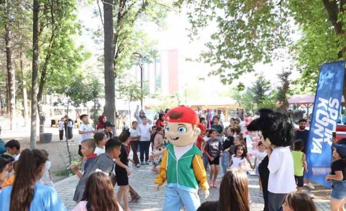 Başkan Altay: "14 ilçede düzenleyeceğimiz ilçe şenliklerimiz başladı"