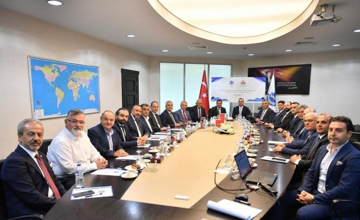 Başkan Büyükkılıç, iş dünyasıyla bir araya geldi