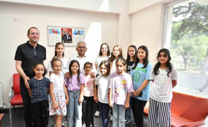 Başkan Büyükkılıç’tan Kayseri’nin 6’ncı üniversitesi KAYMEK faaliyetlerine yakın takip