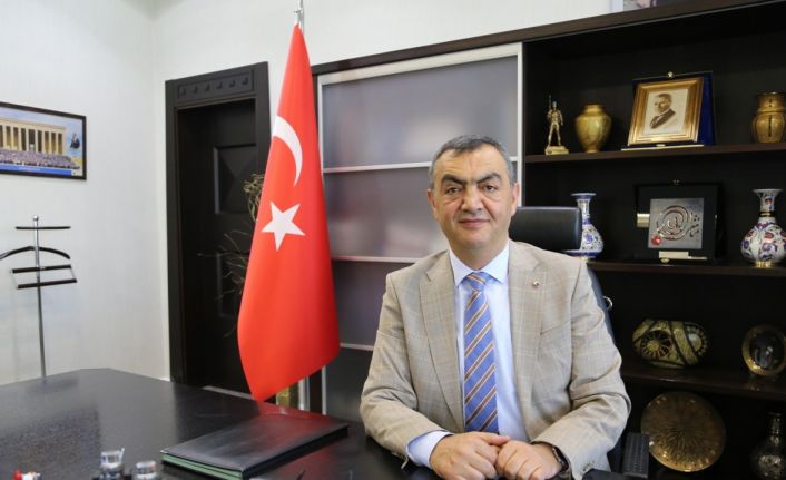 Başkan Büyüksimitci: "Türkiye Cumhuriyeti tüm egemenlik yetkisini milletimizden almaktadır"