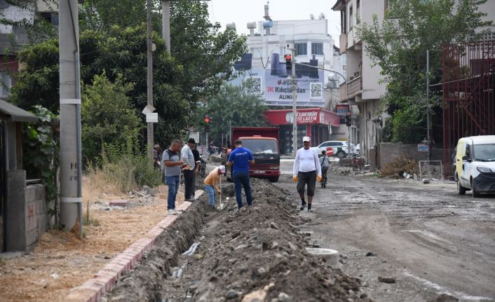 Başkan Çenet: "Osmaniye’de yapılmayan cadde, sokak kalmayacak"