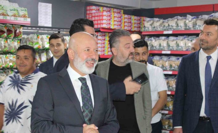 Başkan Çolakbayrakdar: "Vicdani sorumluluk olan Dost Eli, tüm Kayseri’ye yayılacak"