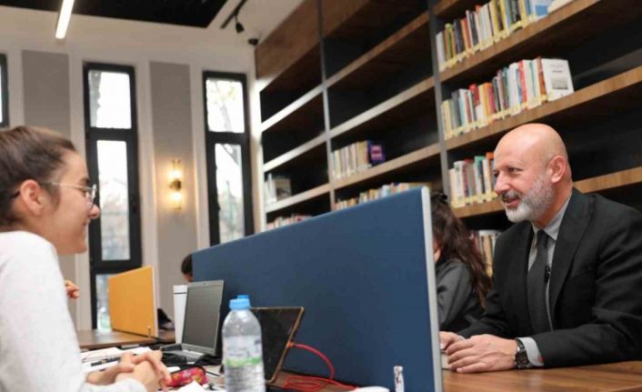 Başkan Çolakbayrakdar’a Sinan Kütüphanesi teşekkürü