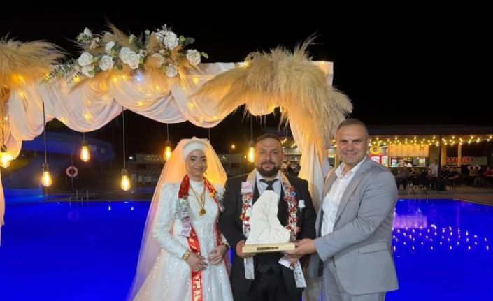 Başkan Dilsiz, Bayırköy’de ailelerin mutlu günlerinde yanlarında oldu