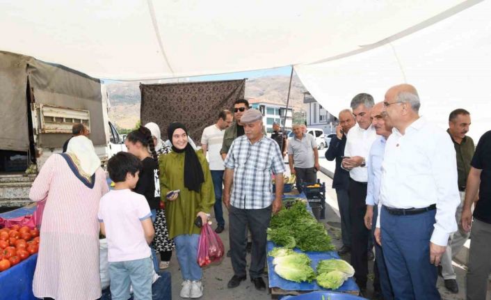 Başkan Er: "Hizmet ve yatırımlarımız artarak devam edecek"