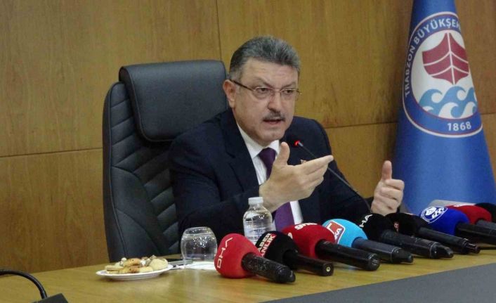 Başkan Genç, Özgür Özel’i özür dilemeye davet etti