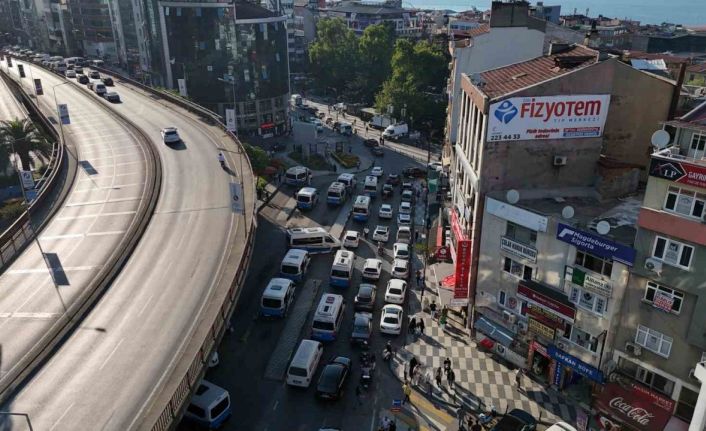 Başkan Genç : "Şehir trafiğini rahatlatmak için çalışıyoruz"