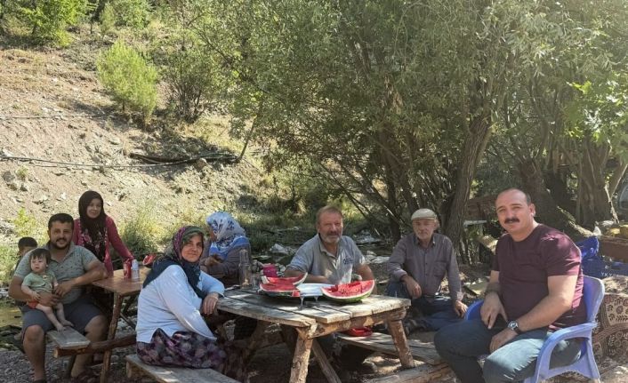 Başkan Kotan tarihi ambarları inceledi