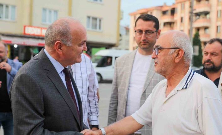 Başkan Özlü: "Siyaset hizmet için yapılır"