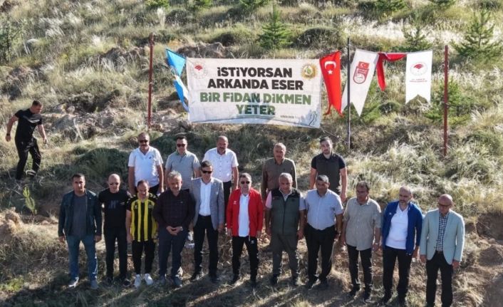 Bayburt’ta 250 fidan toprakla buluşturuldu
