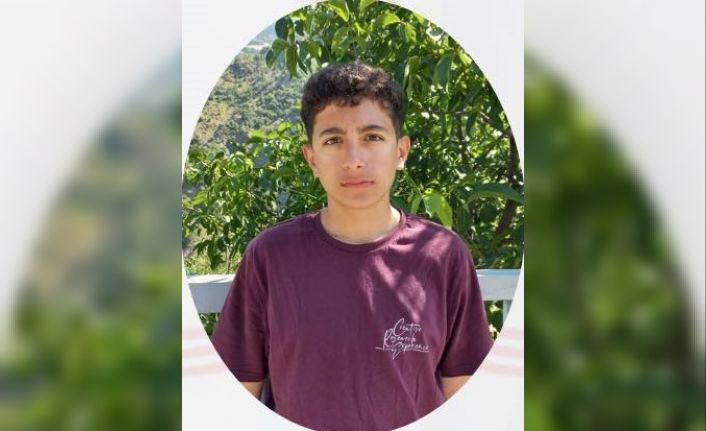 Bayburt’ta LGS birincisi Hasan İmamoğlu oldu