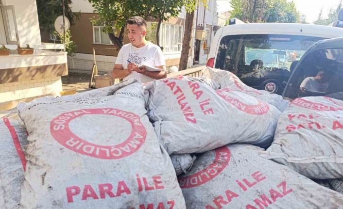 Beypazarı’nda dar gelirli ailelere kömür yardımı