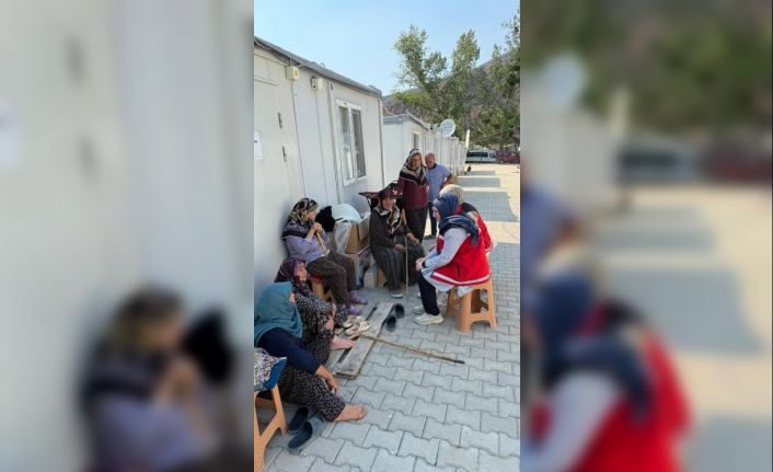 Bilecik’te yangın zedelere psikososyal destek ziyareti