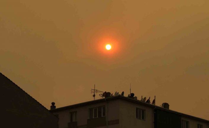 Bilecik’teki yangında Eskişehir semaları dumanla kaplandı