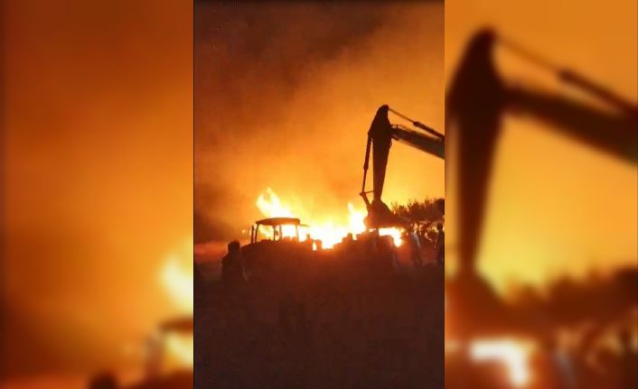 Bilecik’teki yangında traktör ve otomobil alevler arasında kaldı