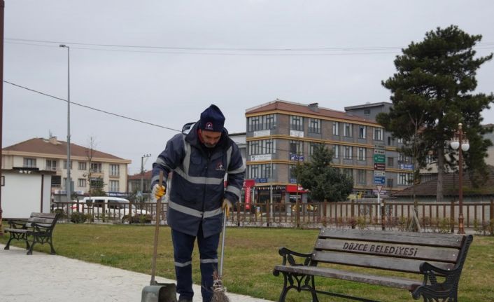 Binlerce ton atık bertaraf edildi