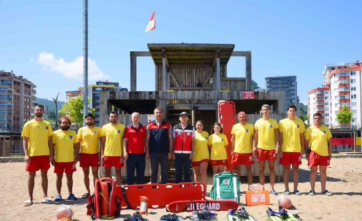 Boğulma vakalarına karşı cankurtaran ekipleri görev başında