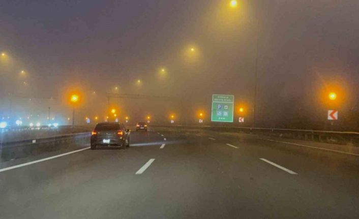 Bolu Dağı’nda sis ve yağış etkili oluyor