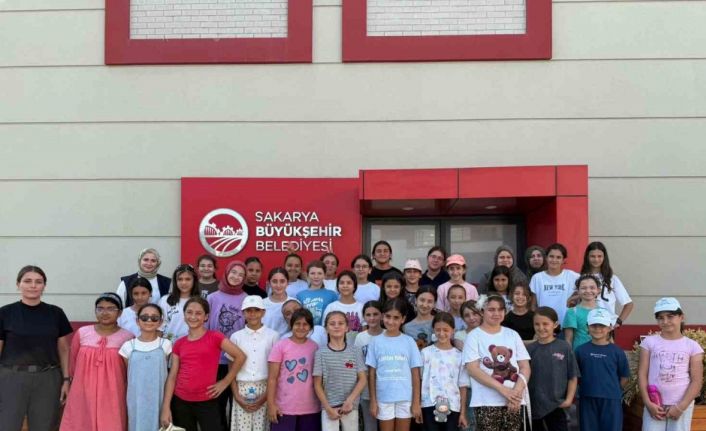 Bu merkezde yaşayarak öğreniyorlar