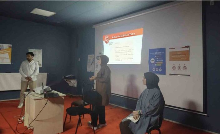 Bulanık’ta muhtarlara yönelik farkındalık semineri