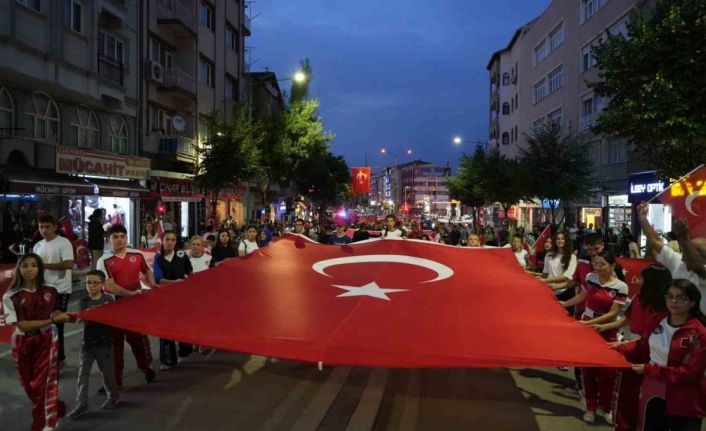 Burdur’da "15 Temmuz" kortej yürüyüşü ve anma programı