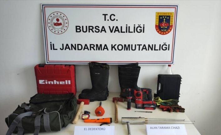 Bursa’da kaçak kazıya suçüstü