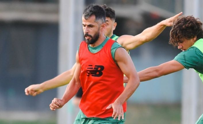 Bursaspor’da hazırlıklar hız kesmeden sürüyor