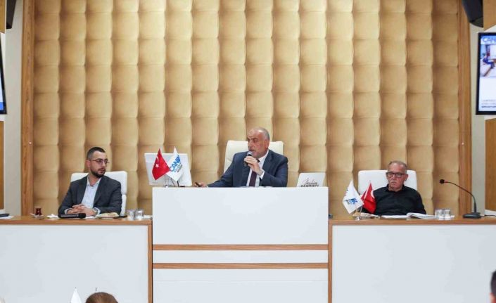 Canik meclisinde tatil yok