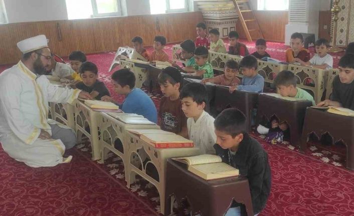 Çekerek’te yaz Kuran kurslarına yoğun ilgi
