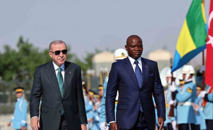 Cumhurbaşkanı Erdoğan, Gabon Cumhurbaşkanı Nguema’yı törenle karşıladı
