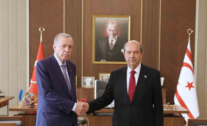 Cumhurbaşkanı Erdoğan, KKTC Cumhurbaşkanı Tatar ile bir araya geldi
