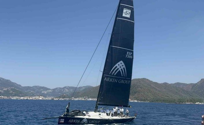 Cumhurbaşkanlığı Uluslararası Yat Yarışları’nın Kıbrıs etabı Marmaris’ten start aldı