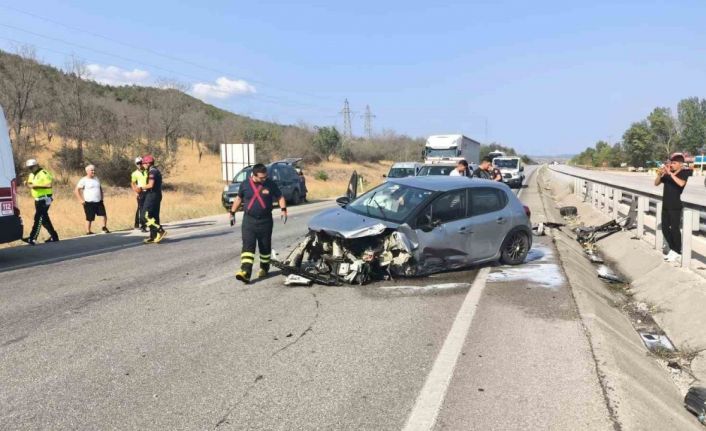 D100’de otomobil kanala düştü: 3 yaralı