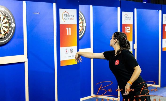 Dart Avrupa Kupası Yarışmalarında Denizlili sporcular Avrupa şampiyonu oldu