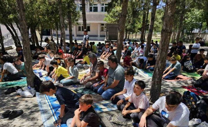 Develi’de Yaz Kur’an Kursları’nda büyük coşku var