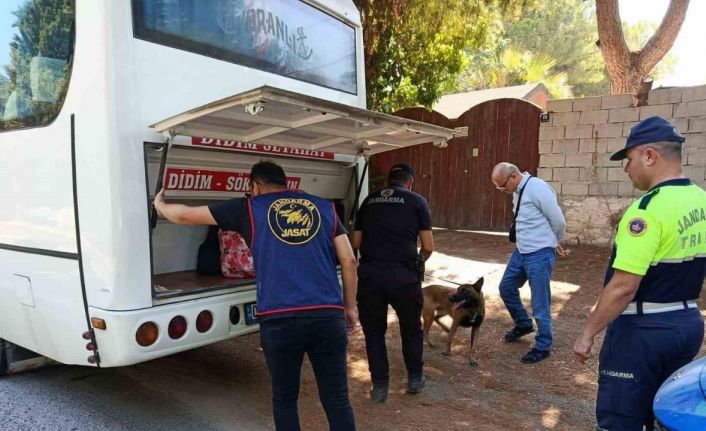 Didim’de 17 aranan şahıs yakalandı