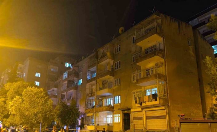 Diyarbakır’da ses geldiği iddia edilen bina tahliye edildi