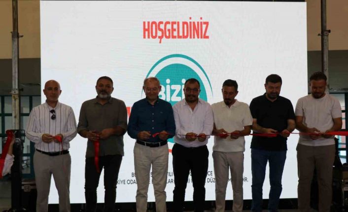 Ege’nin en kapsamlı ve konserli ilk otomotiv fuarı Denizli’de ziyarete açıldı