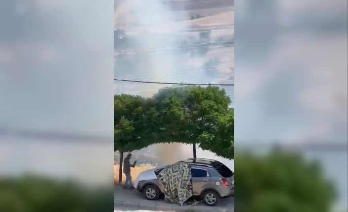 Elazığ’da gençlerden duyarlı davranış: Yangın büyümesin diye seferber oldular