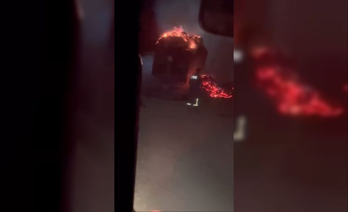 Elazığ’da samanlar alevlere teslim oldu